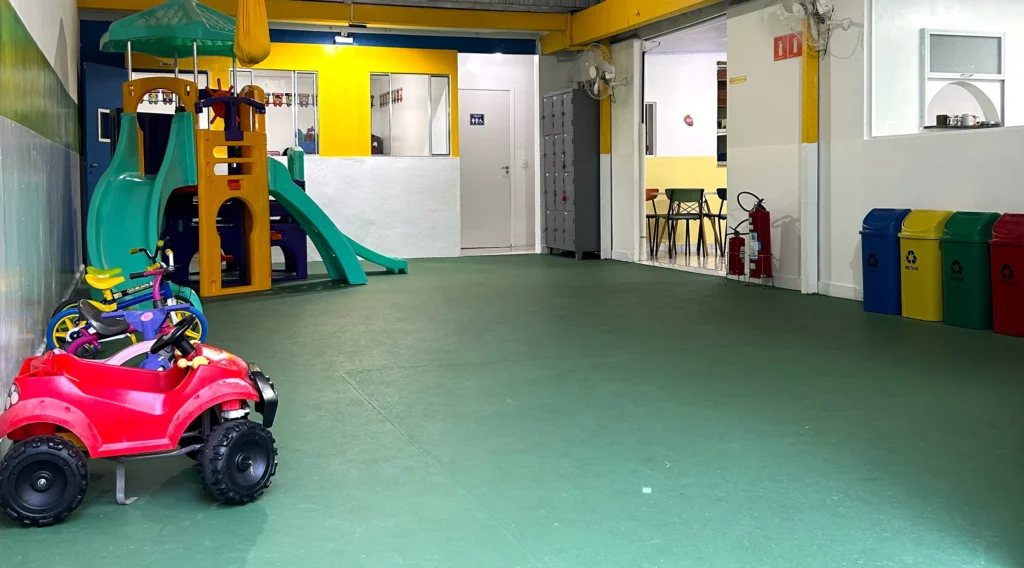 Foto do Pátio Coberto da ADp School